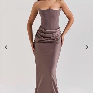 Chic Strapless Dress Light Brown